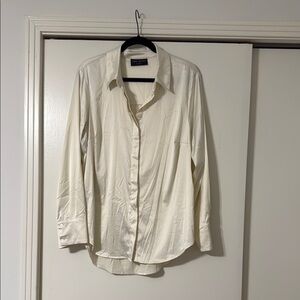 Button Down Shirt with Classic Collar